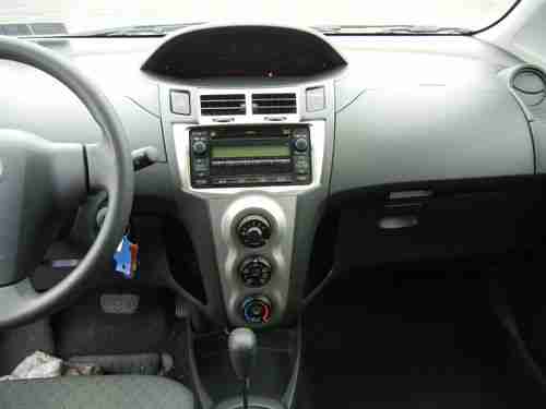 2010 Toyota Yaris Auto 25k Air Warranty, image 18