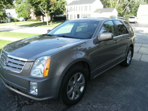 2007 cadillac srx sport utility 4-door v8 ! awd ! 4.6l ! leather ! clean title !