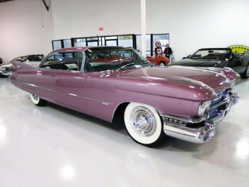 1959 cadillac &#034;series 62&#034; coupe - beautifully restored - factory a/c - must see!