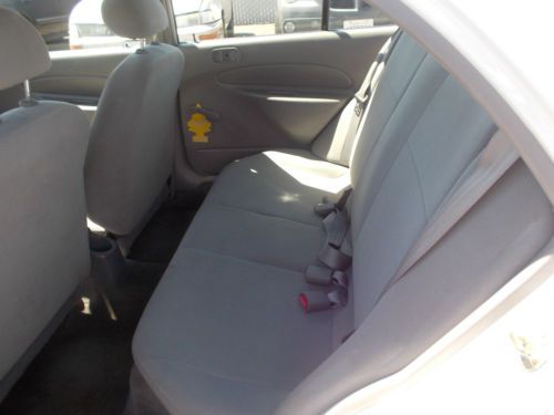 2002 Ford Escort No Reserve, image 4