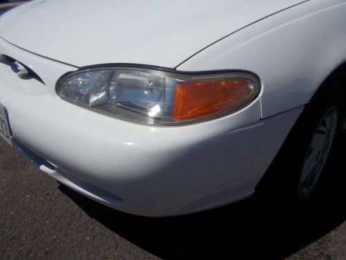 2002 Ford Escort No Reserve, image 7