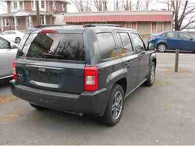 New Car Trade 4x4 CARFAX Certified Accident Free!, image 6