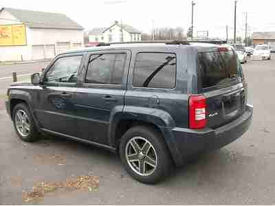 New Car Trade 4x4 CARFAX Certified Accident Free!, image 10