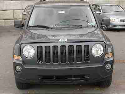 New Car Trade 4x4 CARFAX Certified Accident Free!, image 12