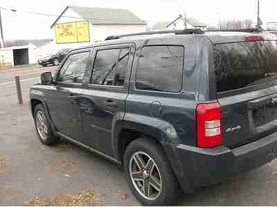 New Car Trade 4x4 CARFAX Certified Accident Free!, image 14