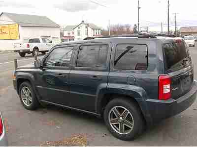 New Car Trade 4x4 CARFAX Certified Accident Free!, image 16