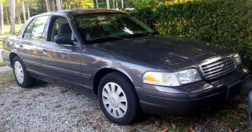 2007 ford crown victoria police interceptor sedan 4-door 4.6l