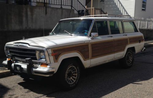 1990 jeep grand wagoneer base sport utility 4-door 5.9l