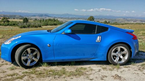 13k miles, 6-speed, traction control, premium wheels, barely used!, image 2