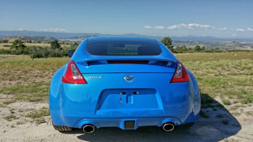 13k miles, 6-speed, traction control, premium wheels, barely used!, image 4