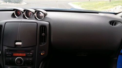 13k miles, 6-speed, traction control, premium wheels, barely used!, image 13