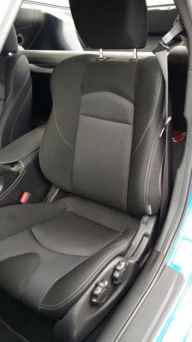 13k miles, 6-speed, traction control, premium wheels, barely used!, image 17