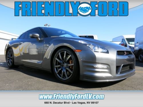 2014 nissan gt-r premium coupe 2-door 3.8l