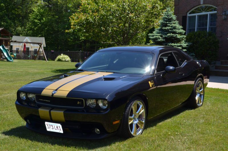 2010 dodge challenger hurst