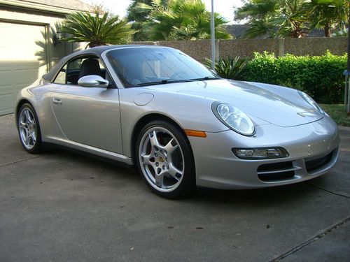 2007 porsche 911 carrera 4s convertible 2-door 3.8l silver/dark gray beautiful!