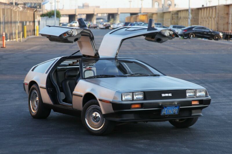 1981 delorean dmc-12