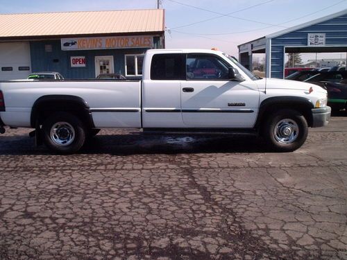 1998 dodge ram 2500 base extended cab pickup 2-door 5.9l turbo diesel