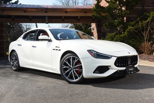 2023 maserati ghibli modena q4 awd