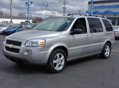 Lt dvd cd heated leather onstar ac abs power optns 87k miles 1 owner look!!!!!!