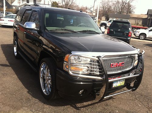 2002 gmc yukon denali 3rd row leather mint shape, family owed,