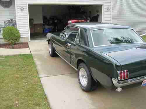 Ford Mustang 1966, image 5