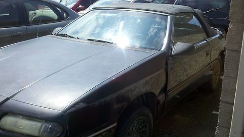 1994 chrysler lebaron 184,687 miles key:yes starts won't run smells like dirt