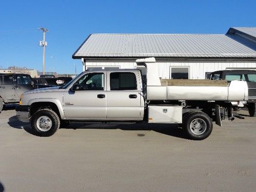 2004 chevy 3500 crew cab dually 4x4 duramax diesel