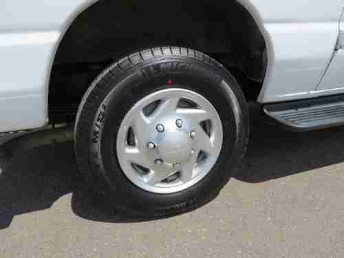 2013 Ford E-350 12 Passenger Van Superduty Econoline 3500 Miles Beautiful ! 5.4, US $20,995.00, image 6