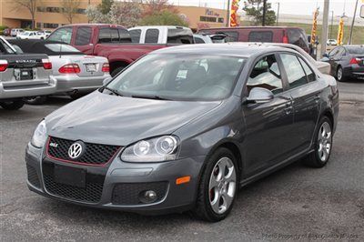 08 vw jetta gli ..manual ..clean carfax...vw dealer maintained...very clean