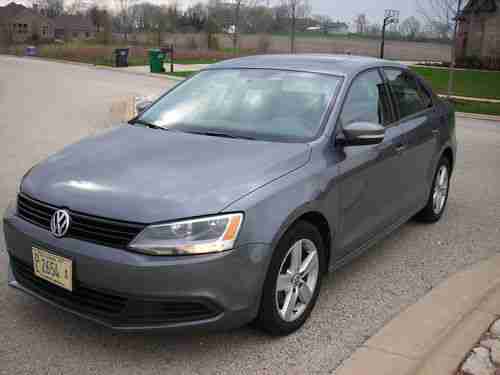 2011 Volkswagen Jetta TDI Sedan 4-Door 2.0L, image 4