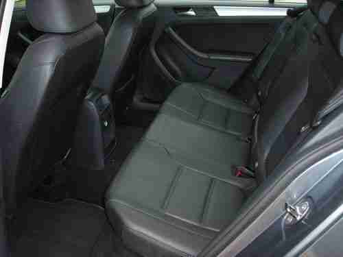 2011 Volkswagen Jetta TDI Sedan 4-Door 2.0L, image 11