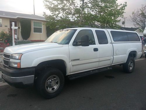 2006 chevrolet silverado 2500 hd lt extended cab pickup 4-door 8.1l