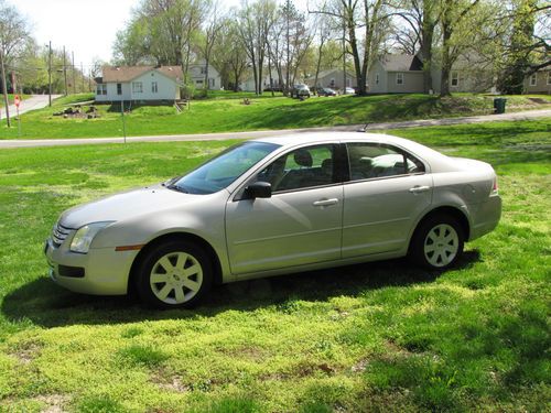 2008 ford fusion s sedan 4-door 2.3l