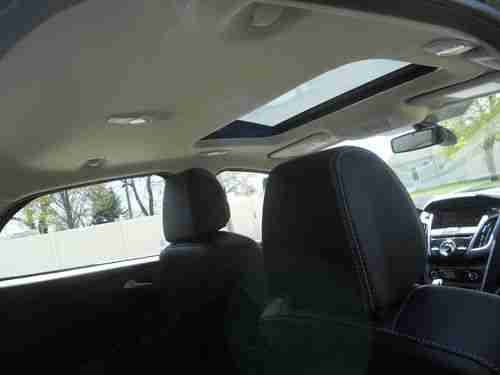 2012 FORD FOCUS TITANIUM HATCHBACK 2.OL/NO RESERVE/5 SPEED/NAVI/HTD LTHR/SUNROOF, image 15