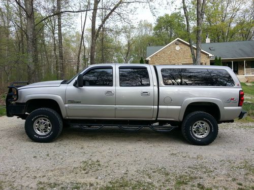 2004 chevrolet silverado 2500 hd ls crew cab pickup 4-door 6.6l