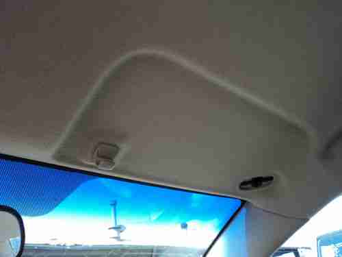 2003 Toyota Corolla, NO RESERVE, image 9