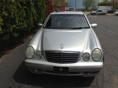 2001 mercedes-benz e320 4-door c14612127)