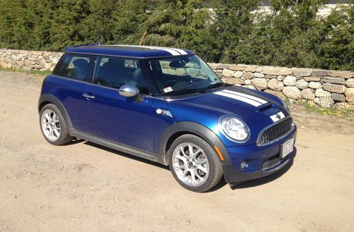 2008 mini cooper s hatchback 2-door 1.6l