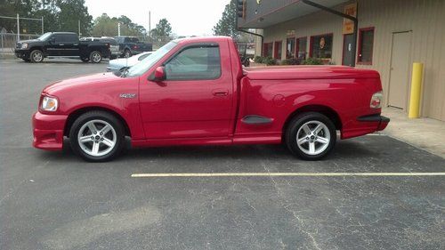 2003 ford f-150 lightning standard cab pickup 2-door 5.4l