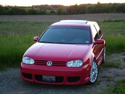 2004 volkswagen golf r32 hatchback 2-door 3.2l