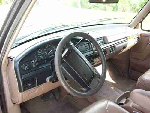 1996 Ford Bronco Eddie Bauer Sport Utility 2-Door 5.8L, image 5