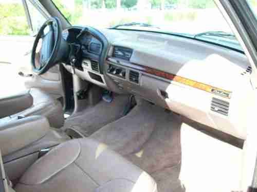 1996 Ford Bronco Eddie Bauer Sport Utility 2-Door 5.8L, image 9