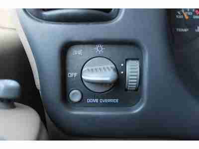 5.7L 4 Speakers AM/FM radio Air Conditioning Power steering Power windows, US $7,995.00, image 18