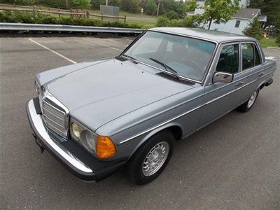 1984 mercedes 300d one owner clean carfax 74k original miles no reserve