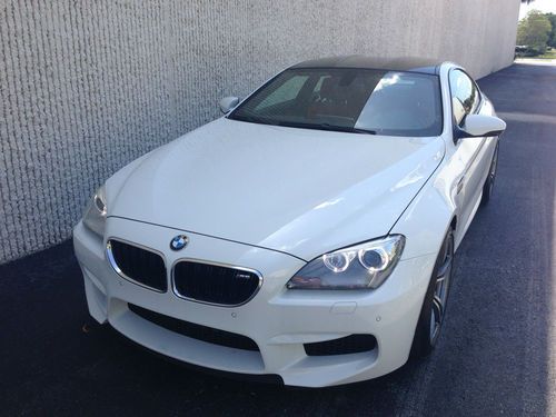 2013 bmw m6 alpine white/sakir loaded new and hot! m5 cl bentley gt m3