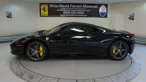 2012 ferrari 458 italia coupe