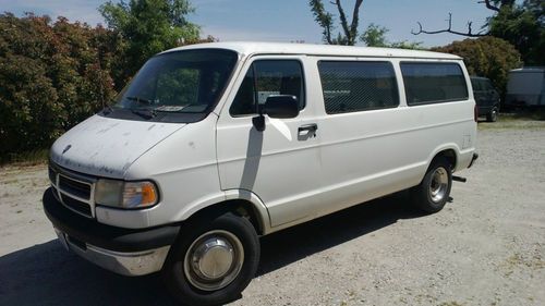 1997 dodge ram 3500 12 passenger van