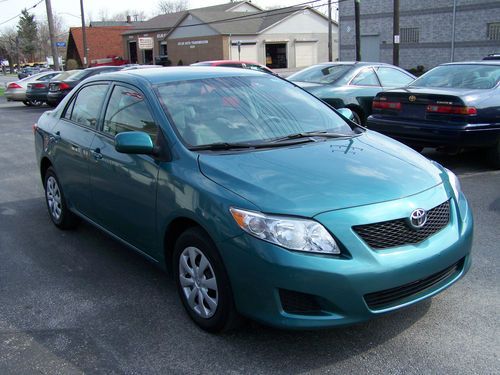 2010 toyota corolla le with just 51k miles