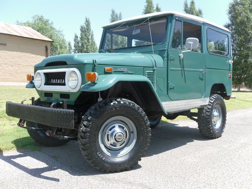 1973 toyota land cuiser fj-40- fresh frame on restoration