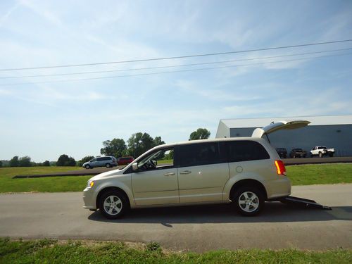 2013 DODGE GRAND CARAVAN WHEELCHAIR/HANDICAP RAMP VAN REAR ENTRY CONVERSION, US $27,200.00, image 8